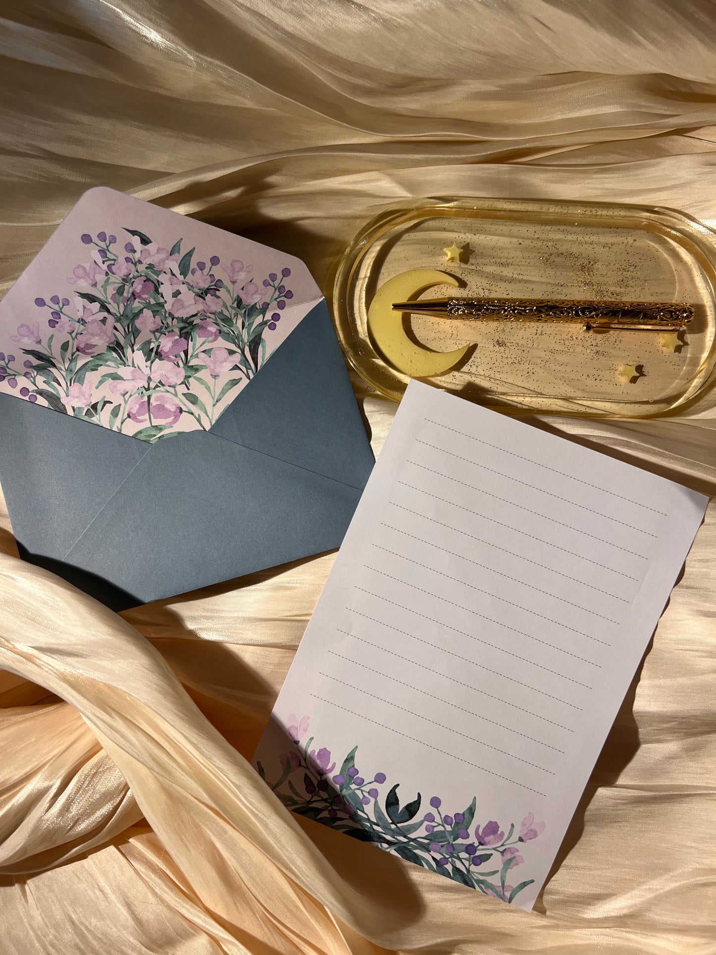 Letters & Envelopes